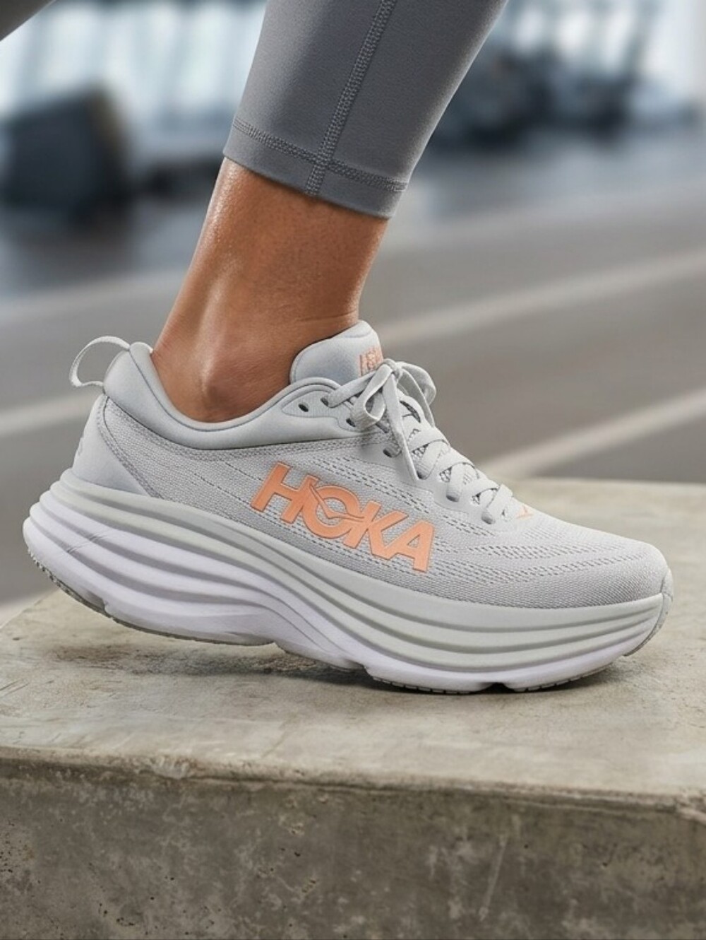 Hoka One One Bondi 8 Women's Light Gray Athletic Shoes Orange Logo Size 8.5B